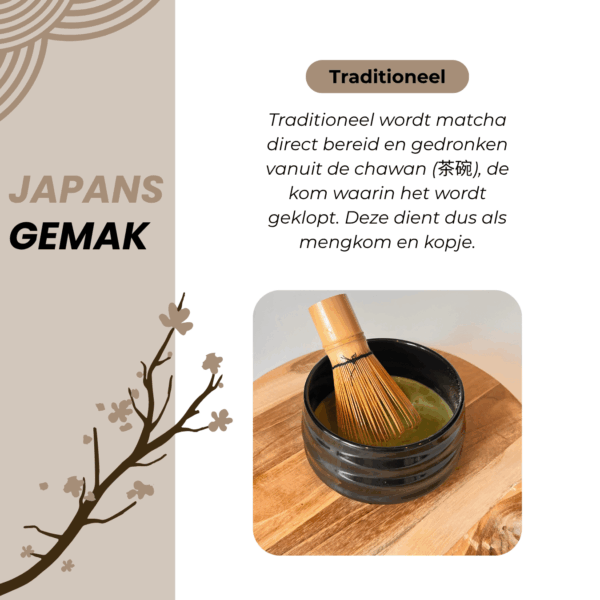Traditioneel matcha maken met zwarte kom en bamboe klopper