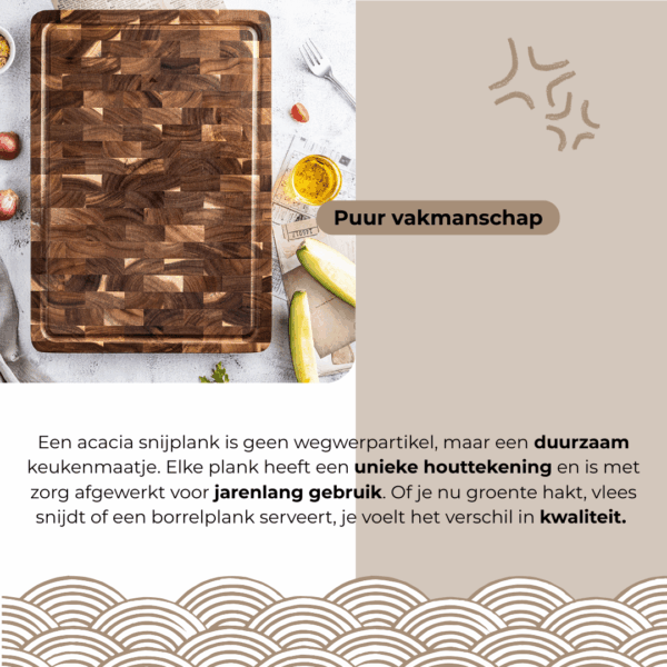 Close-up van de unieke houtnerf en kleurvariaties in de acaciahouten keukenplank, wat elke plank een exclusieve uitstraling geeft.